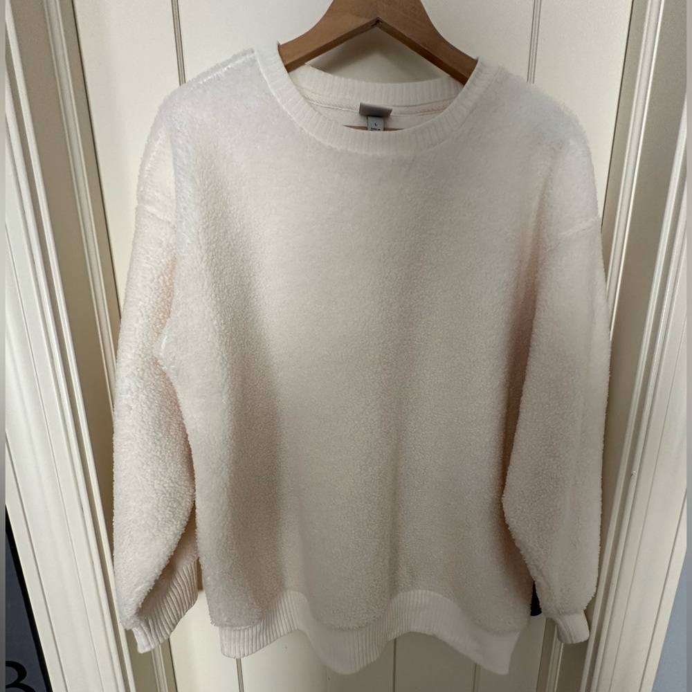 A New Day Sherpa crew neck sweatshirt, size L